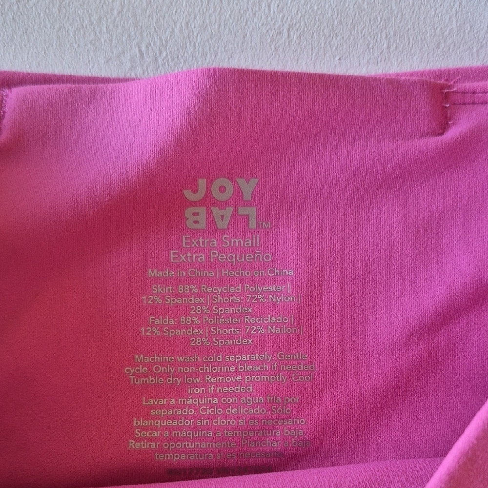 Vibrant Pink Athletic Skorts With Pleated Skirt, Size XS - Picture 2 of 6